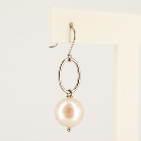 Pendientes de oro blanco y perlas cultivadas