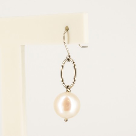 Pendientes de oro blanco y perlas cultivadas