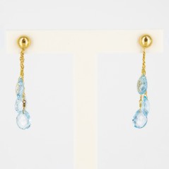Pendientes de oro 18 kt. con topacios azules