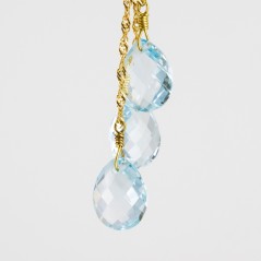 Pendientes de oro 18 kt. con topacios azules