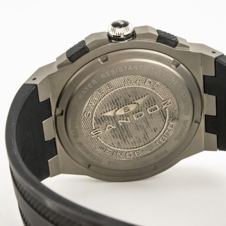 Reloj de pulsera Sandoz con caja de titanio