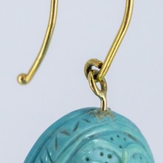 Pendientes vintage de oro 18 kt. con turquesas talladas
