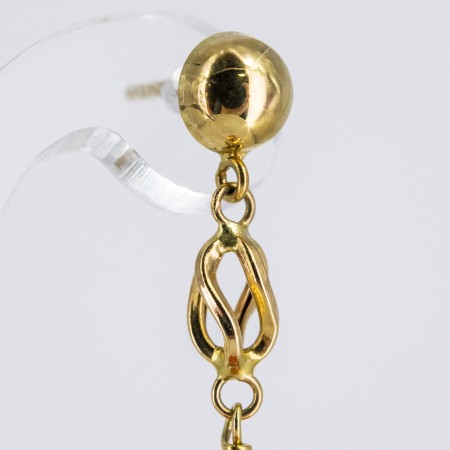 Pendientes de oro 18 kt. con coral natural del Pacífico