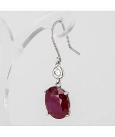 Par de Pendientes 18kt Oro Blanco con Diamantes y Rubí