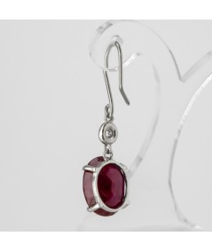 Par de Pendientes 18kt Oro Blanco con Diamantes y Rubí