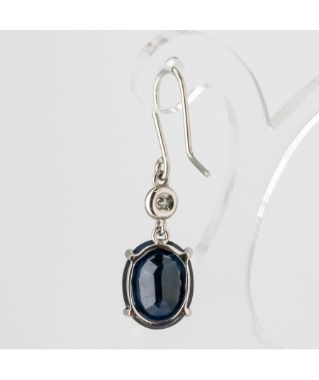 Par de Pendientes 18kt Oro Blanco con Diamantes y Zafiro