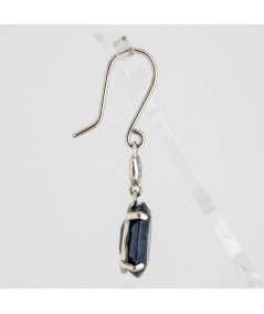 Par de Pendientes 18kt Oro Blanco con Diamantes y Zafiro