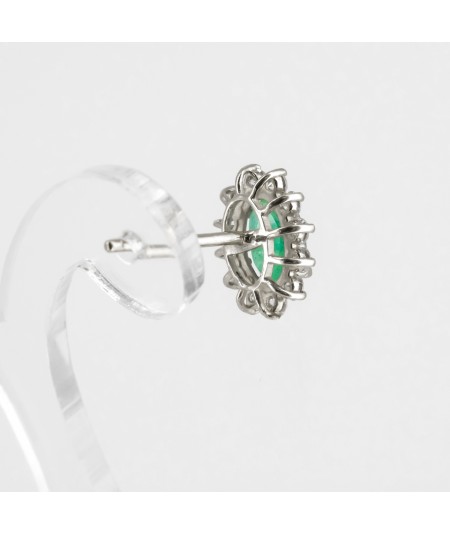 Pendientes de Oro Blanco 14kt con Diamantes y Esmeralda