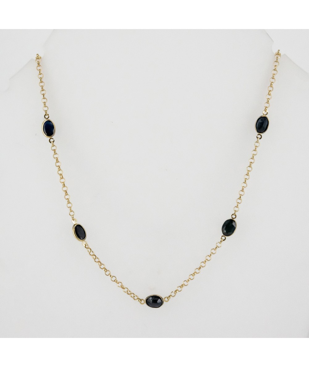 Colgante de oro 18kt con 5 zafiros