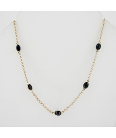 Colgante de oro 18kt con 5 zafiros