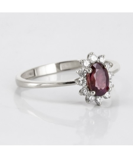 Anillo de Oro Blanco 14kt con Diamantes y Rubí