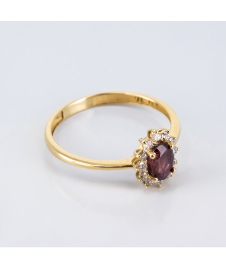 Anillo de Oro 14kt con Diamantes y Rubí