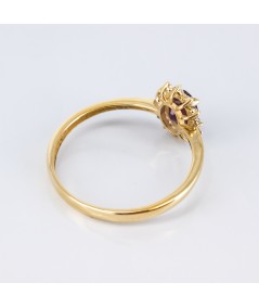 Anillo de Oro 14kt con Diamantes y Rubí