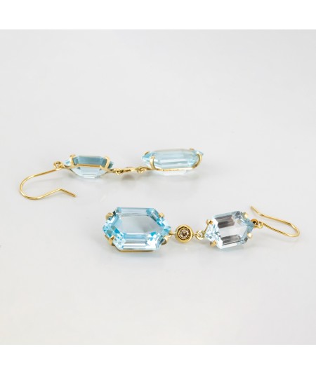 Pendientes de Oro 18kt con Diamantes y Topacio Azul Hexagonal