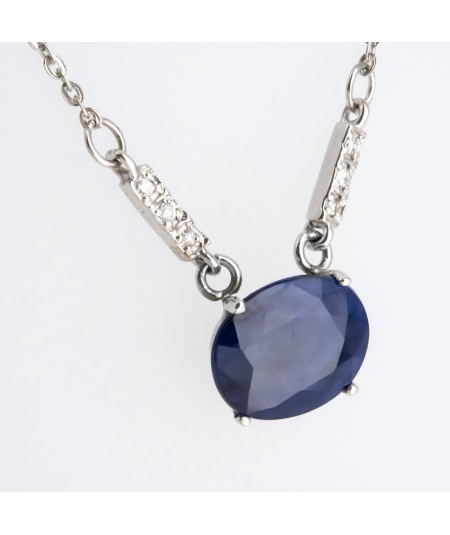 Colgante de Oro Blanco 18kt con Diamantes y Zafiro