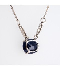 Colgante de Oro Blanco 18kt con Diamantes y Zafiro