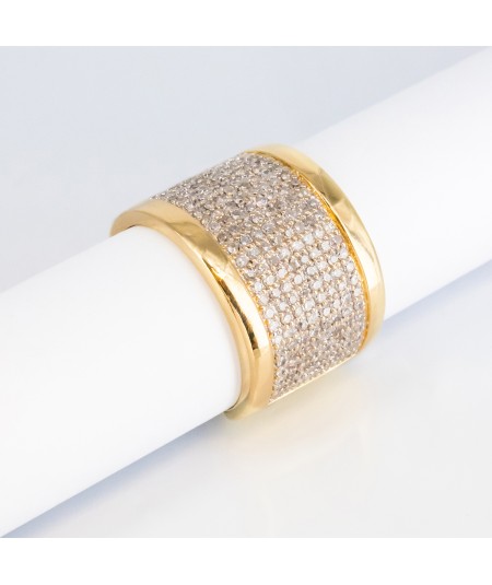 Sortija de oro de 18 kt. con diamantes talla brillante