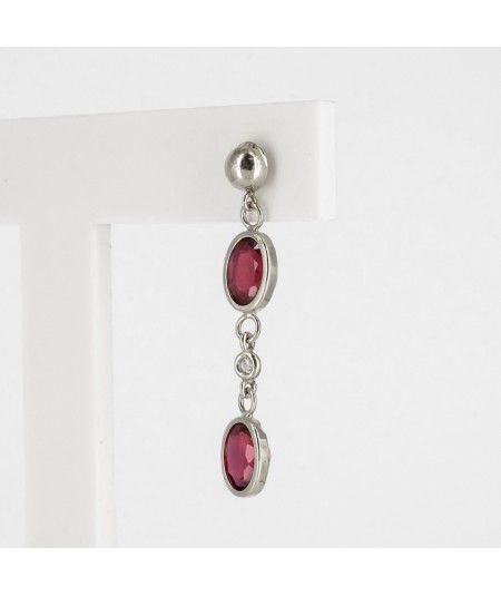 Pendientes de Oro Blanco 18kt con Diamantes y Rubí