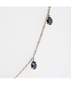 Gargantilla de Oro Blanco 18kt con Zafiro