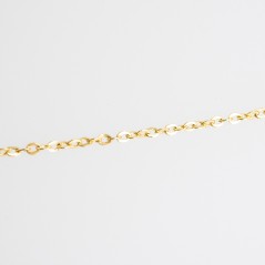 Conjunto de gargantilla y pendientes de oro amarillo de 18 kt. con nácar y diamantes talla brillante