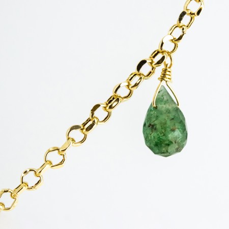 Gargantilla de oro 18 kt. con peridoto, perlas y rubí