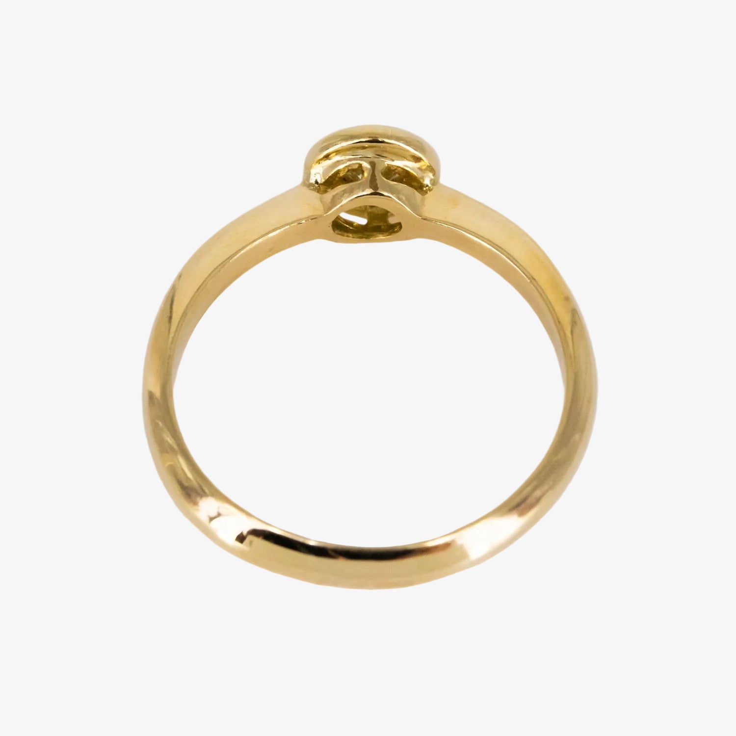 Solitario de oro 18 kt. con diamante talla brillante