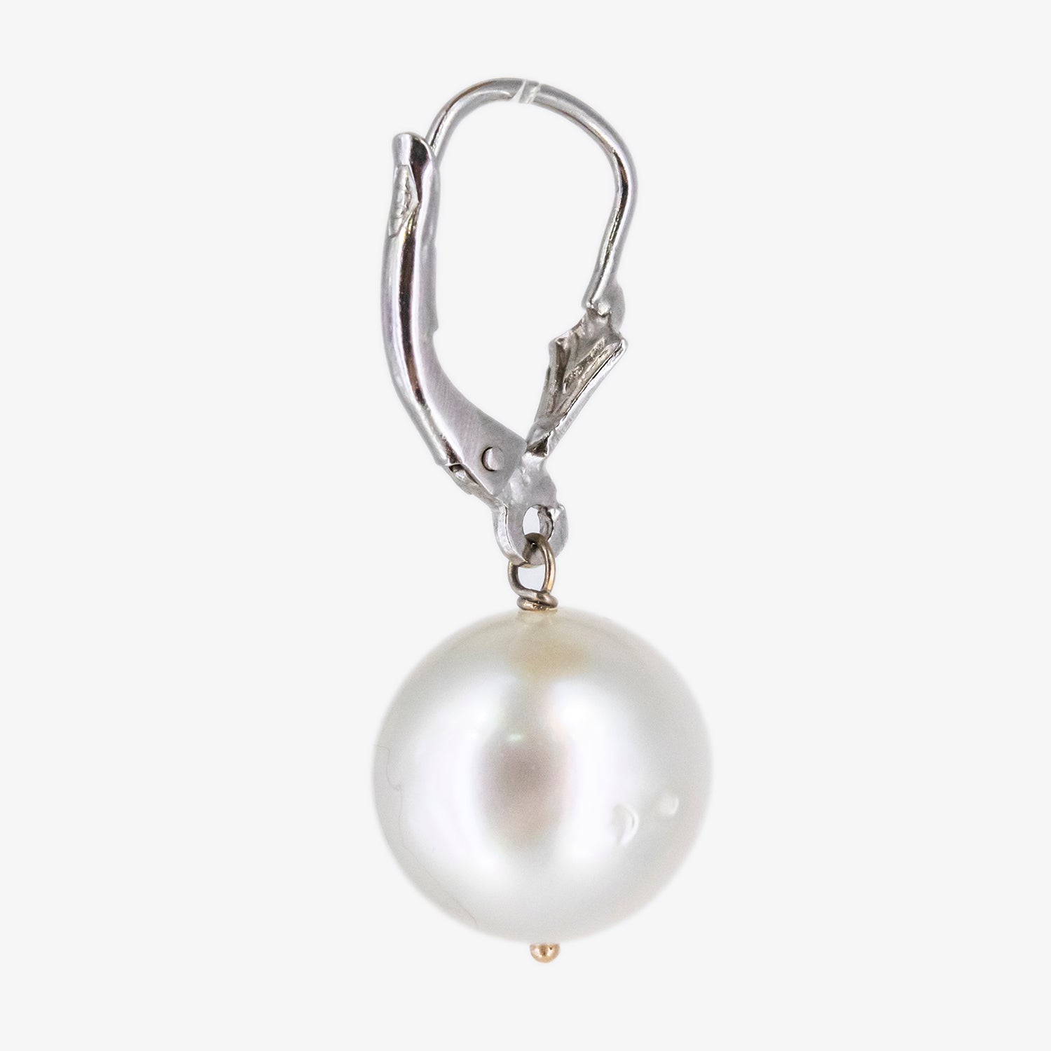 Pendientes de oro blanco 18 kt. con perlas australianas y cierre tipo ballestilla