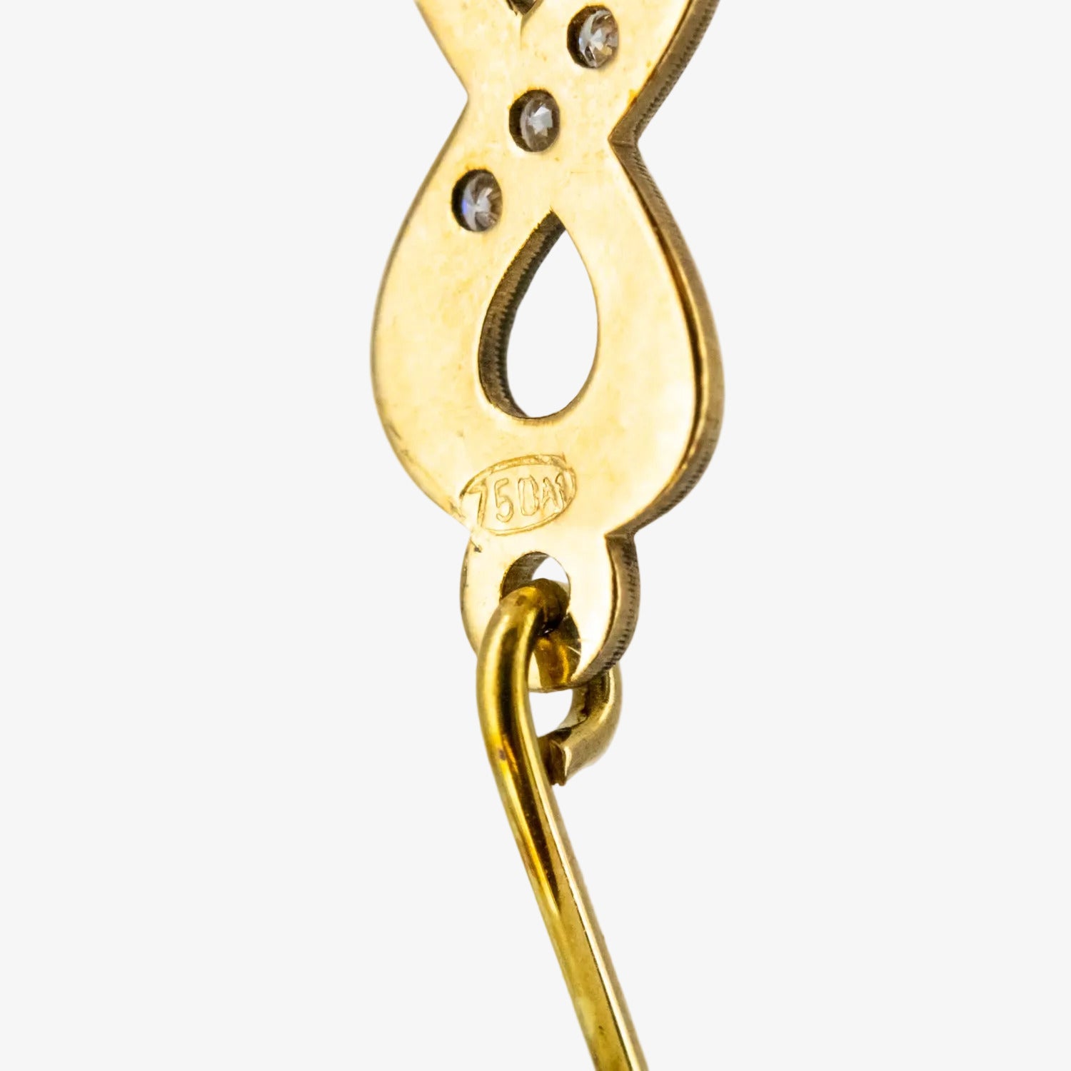 Pendientes de oro 18 kt. con diamantes y rubíes ovalados