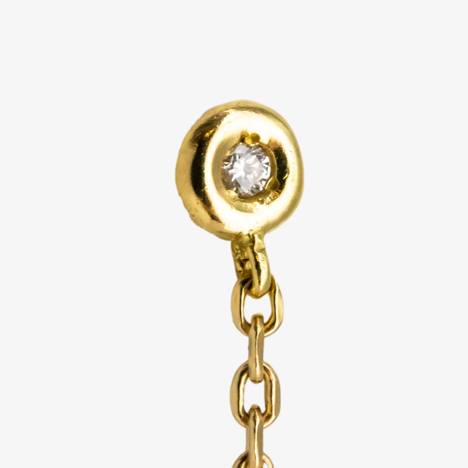 Set of 18 kt. gold pendant and earrings with diamonds and baroque Tahitian pearls