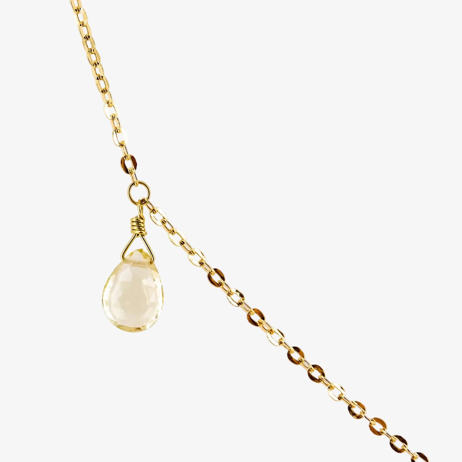 Gargantilla de oro 18 kt. con tres cuarzos citrinos