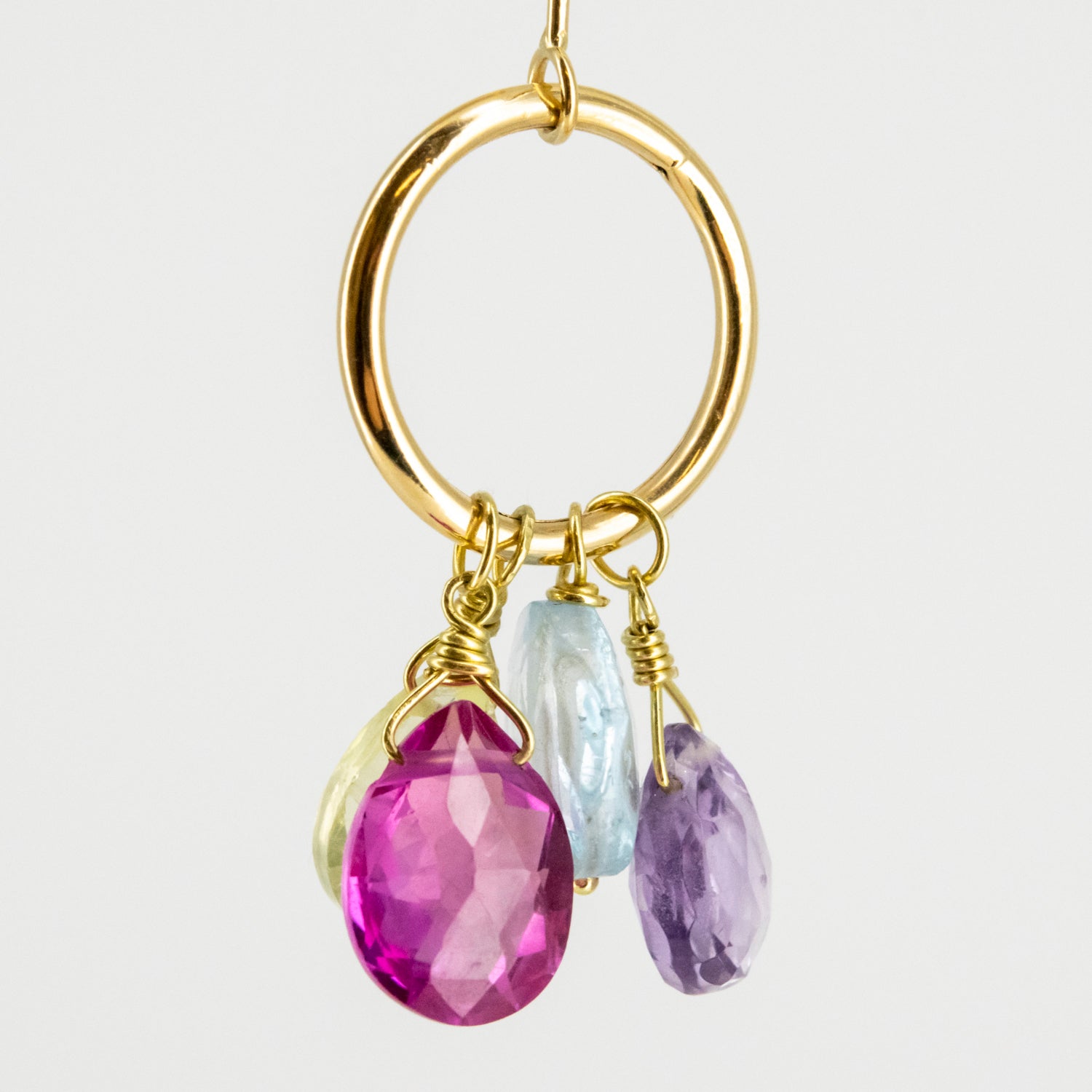 Pendientes de oro 18 kt. con citrino, topacio azul, amatista y Rosa de Francia