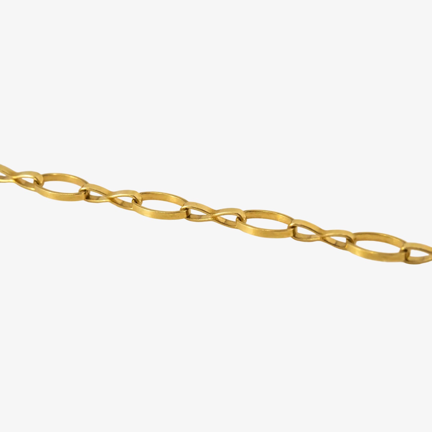 Collar largo de oro de 18 kt. con corales naturales
