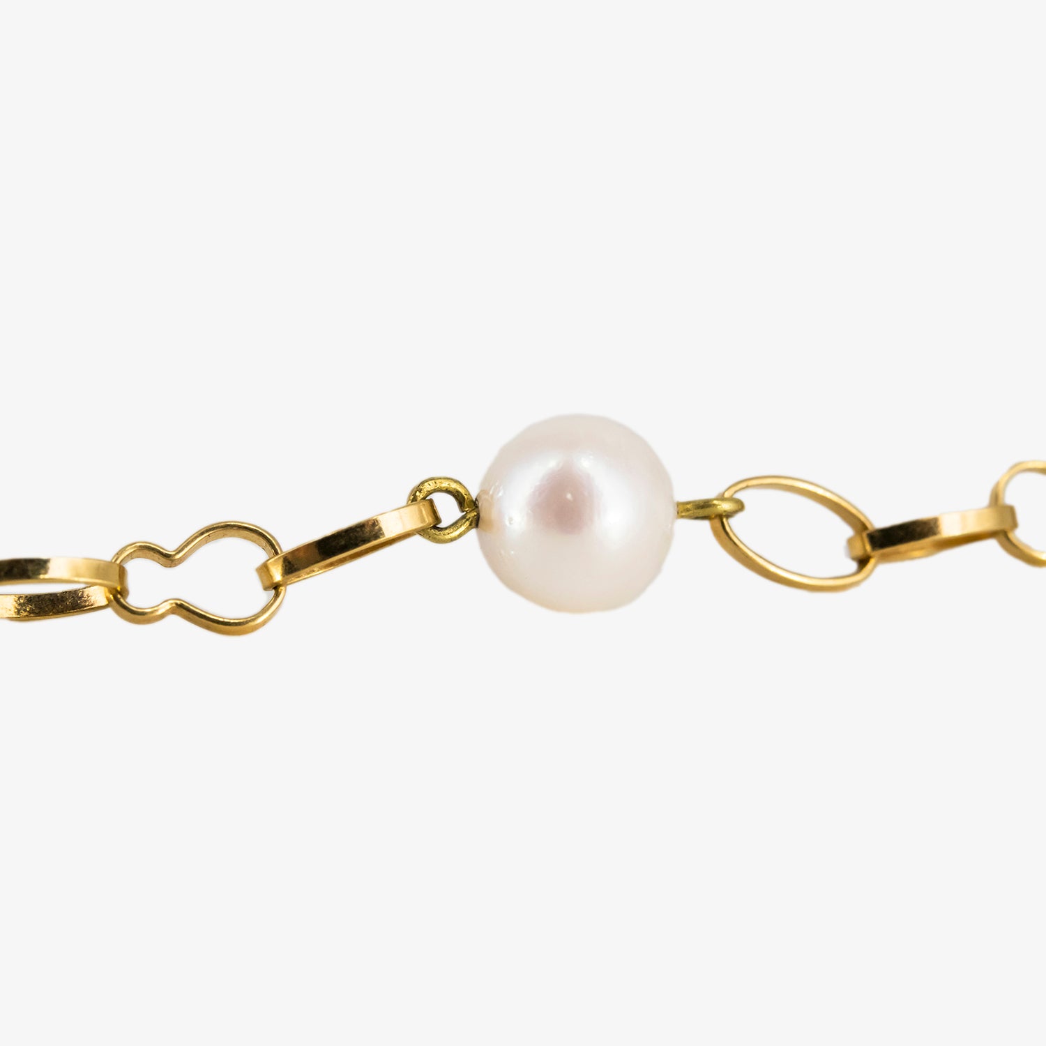 Gargantilla de oro de 18 kt. con perlas akoya