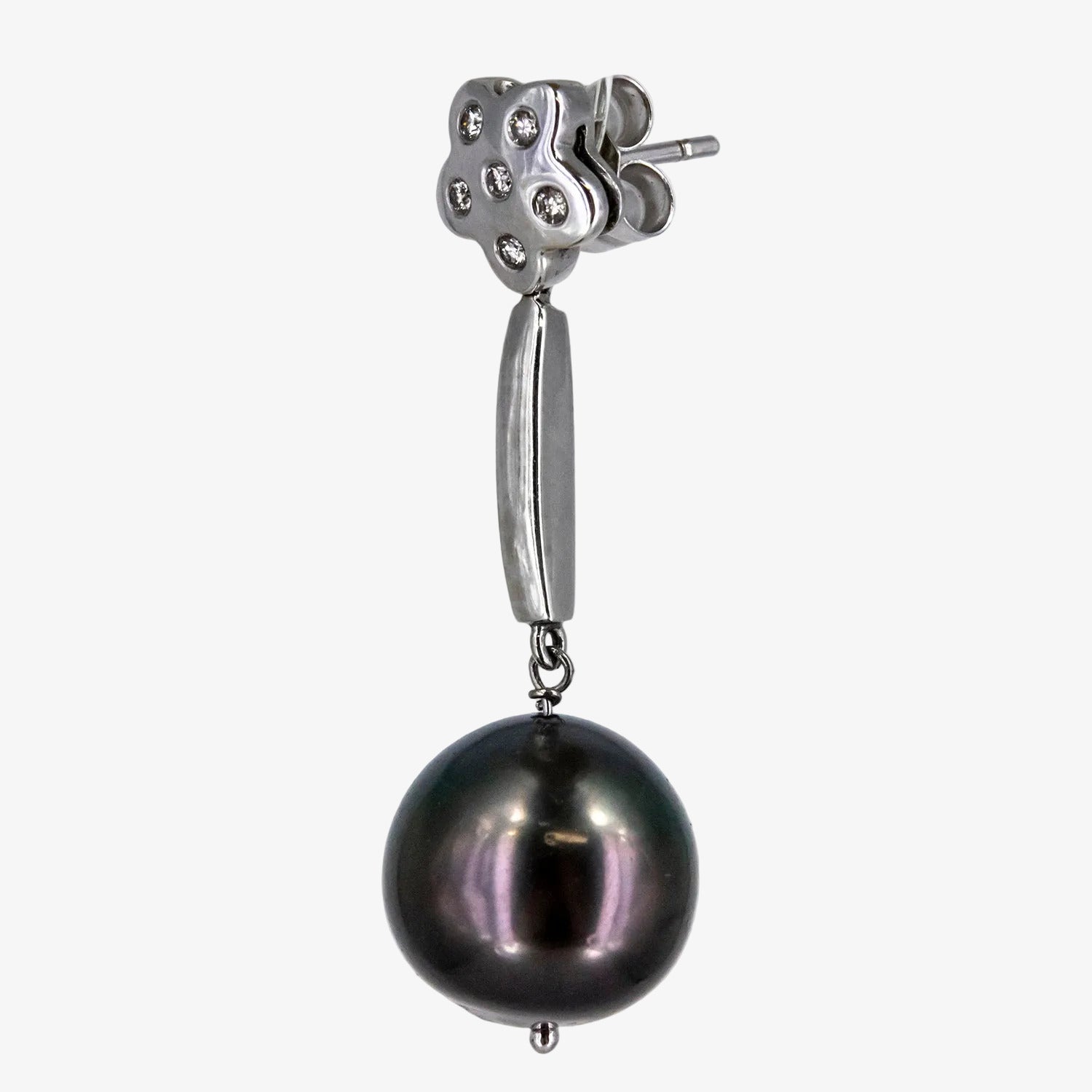 Pendientes de oro blanco de 18 kt. con diamantes y perlas de Tahití