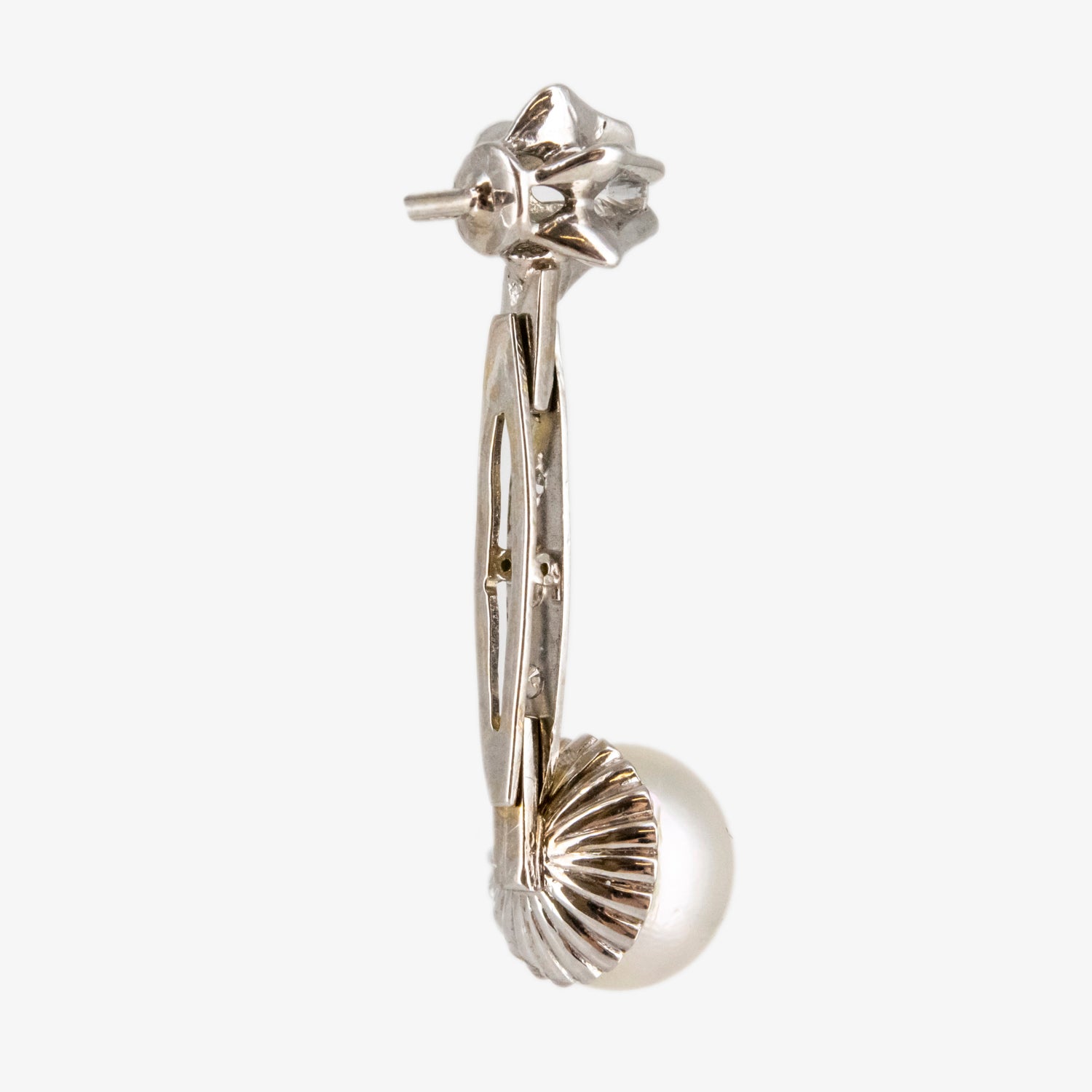 Pendientes de oro blanco 18 kt. con diamantes y perlas akoya