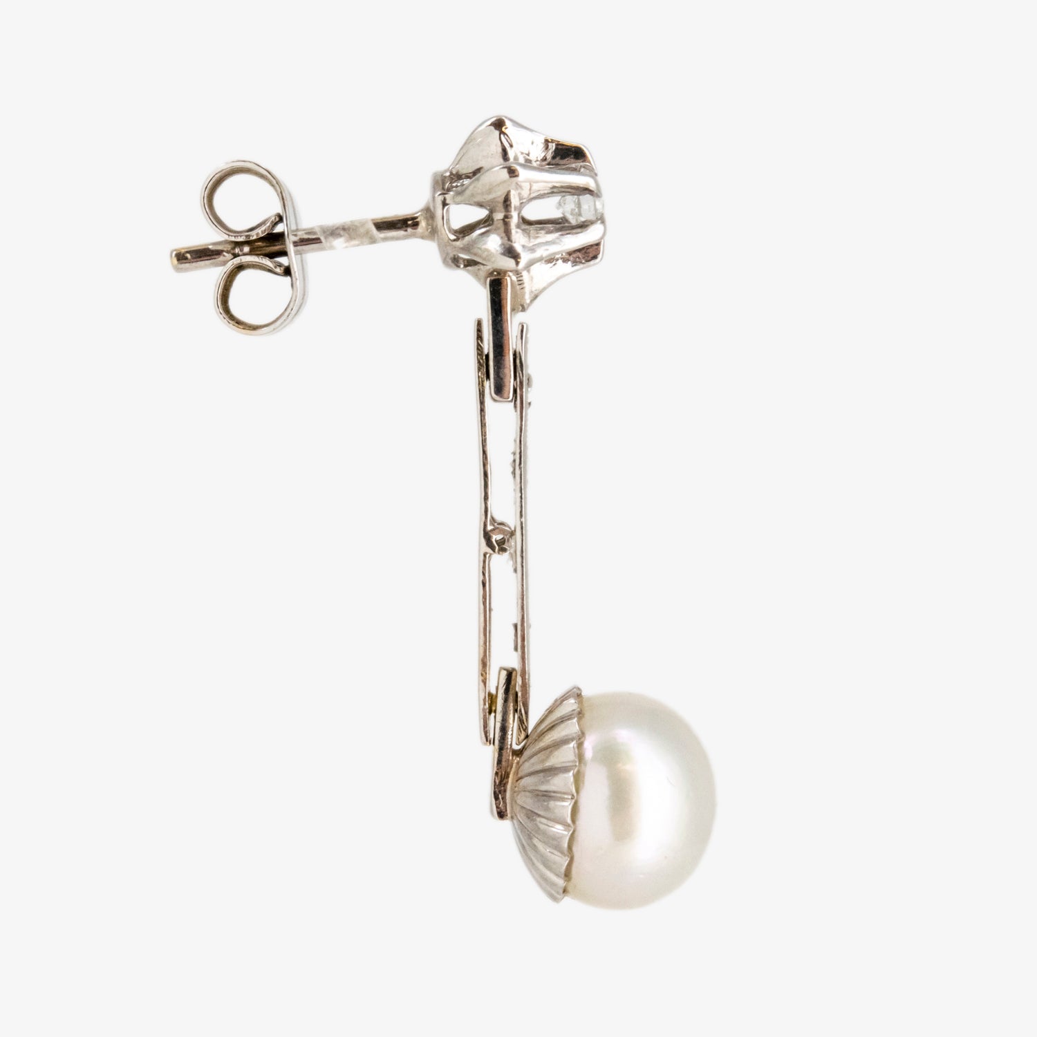 Pendientes de oro blanco 18 kt. con diamantes y perlas akoya