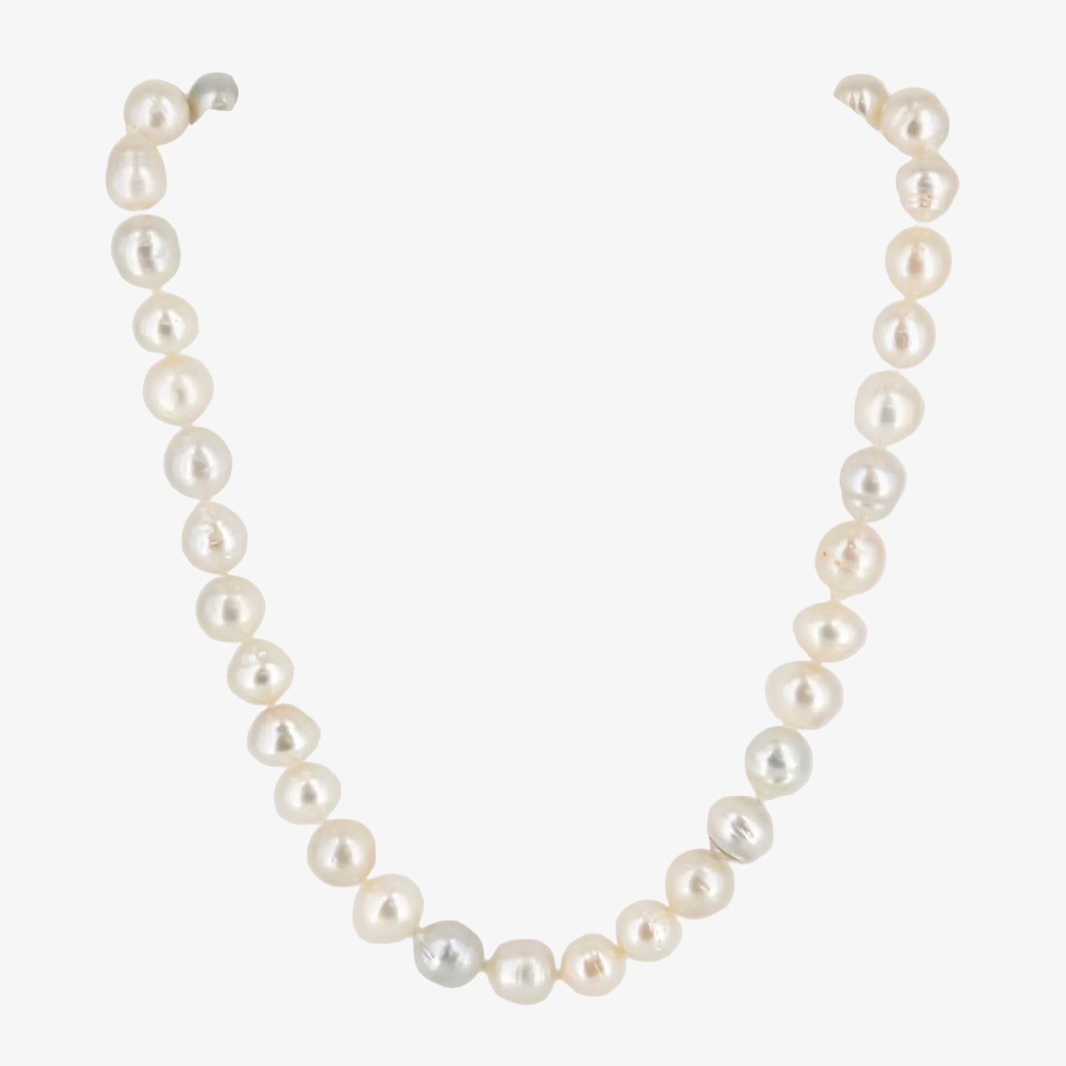 Collar de perlas australianas con broche de oro de 18 kt.