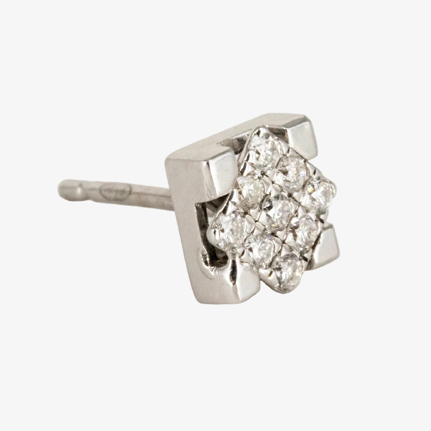 Pendientes de oro blanco 18 kt. con diamantes en "pressure setting"