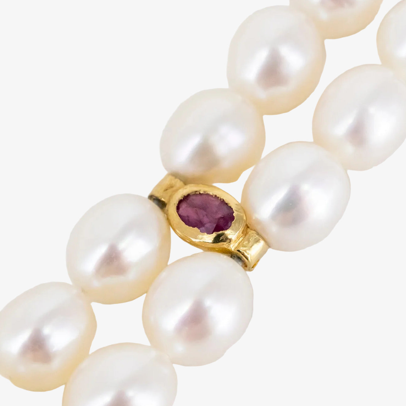 Pulsera oro 18 kt. con perlas akoya y rubíes