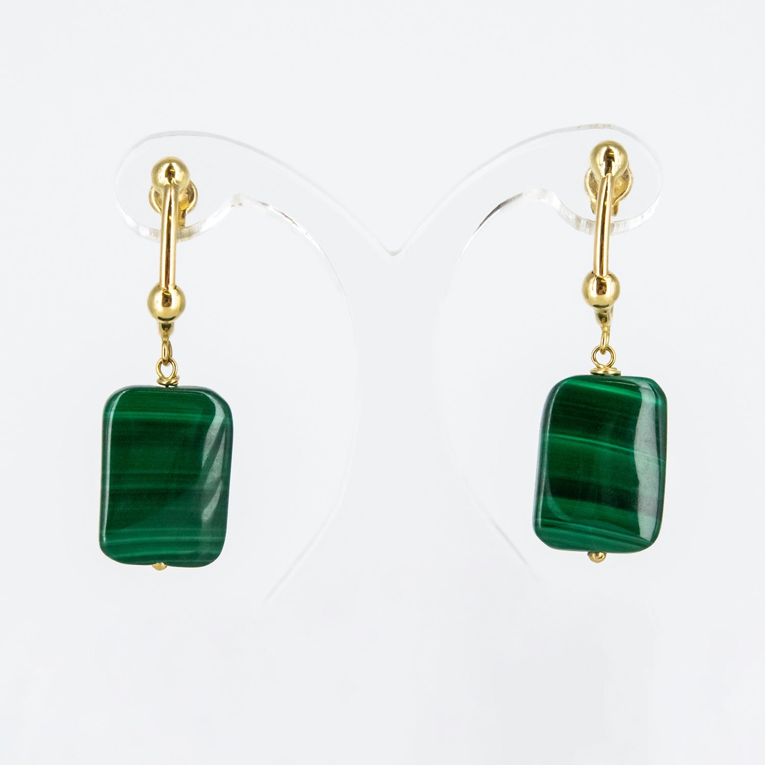 Conjunto de gargantilla y pendientes de oro amarillo de 18 kt. con malaquita