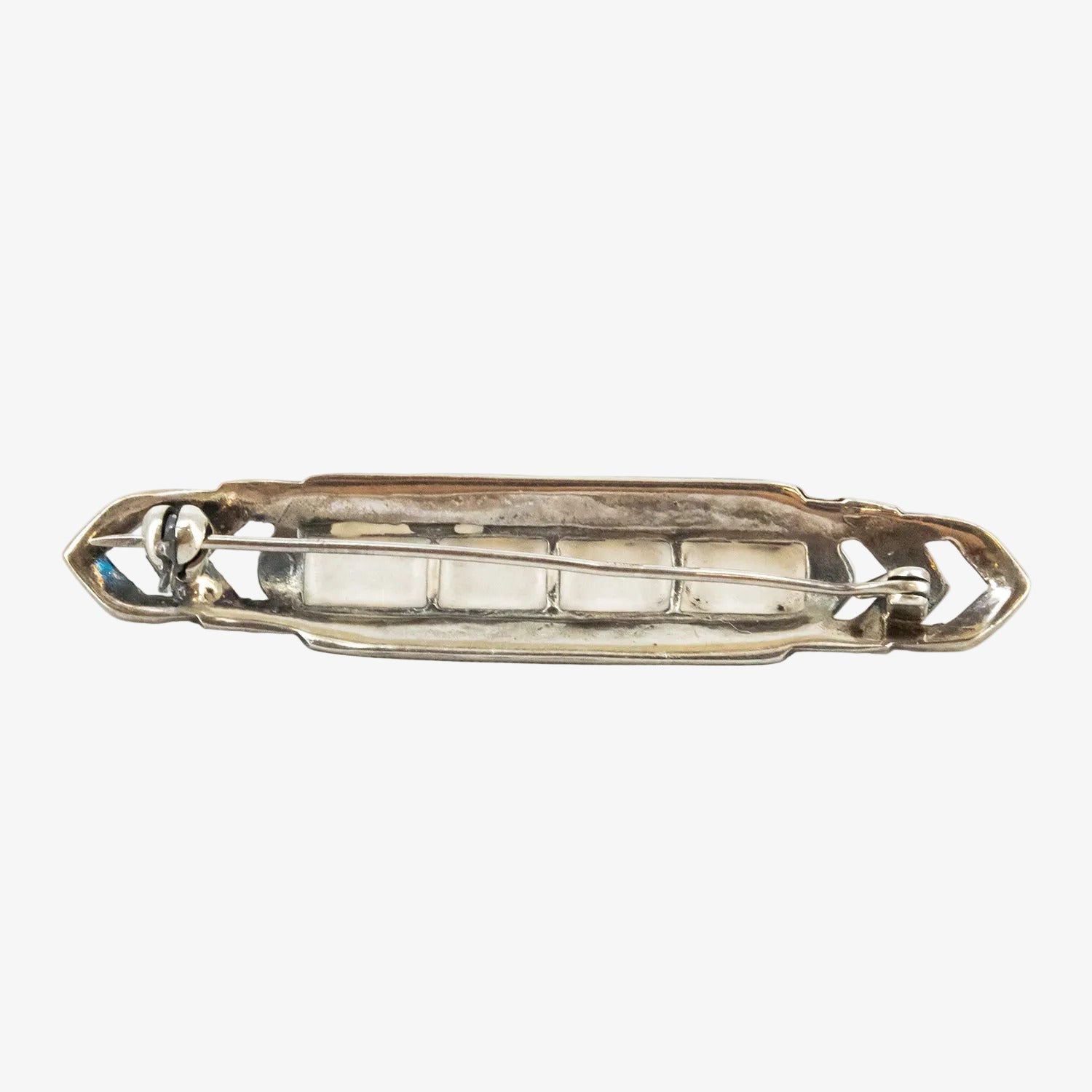 Broche vintage de plata con marcasitas y nácar