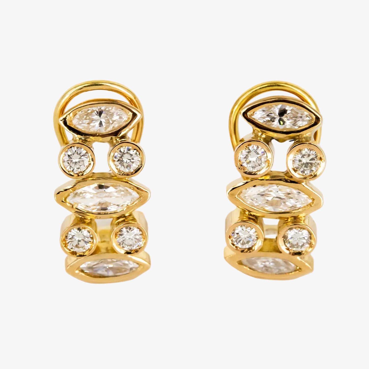 Pendientes de oro de 18 kt. con diamantes talla brillante y marquise