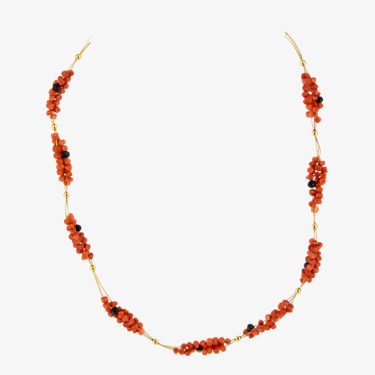 Gargantilla de oro 18 kt. con ónix y coral natural