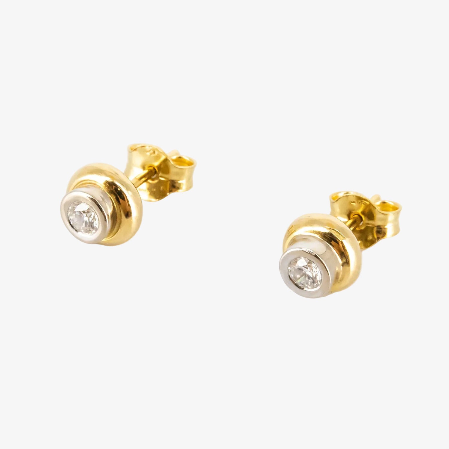 Pendientes de oro bicolor 18 kt. con diamantes talla brillante