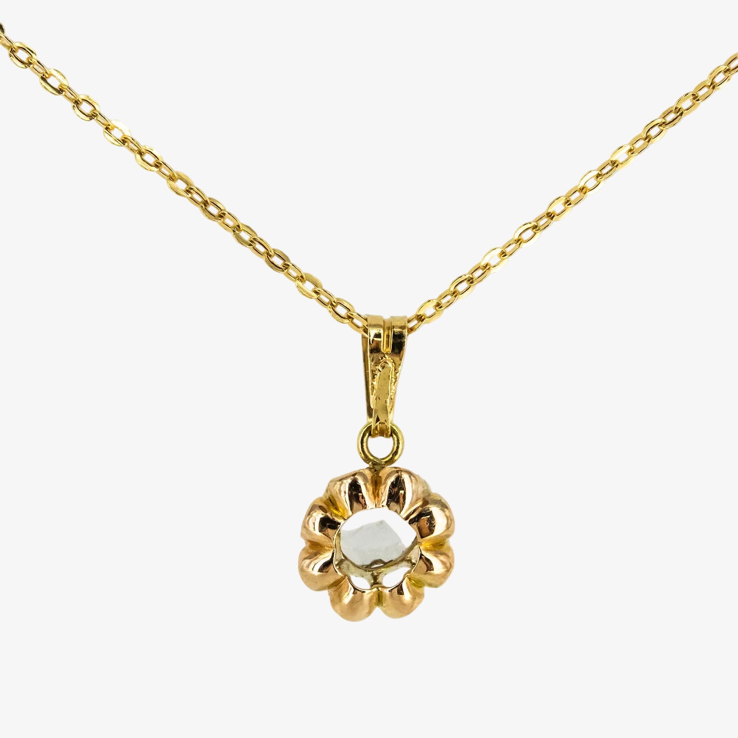 Colgante vintage de oro 18 kt. con diamante flat