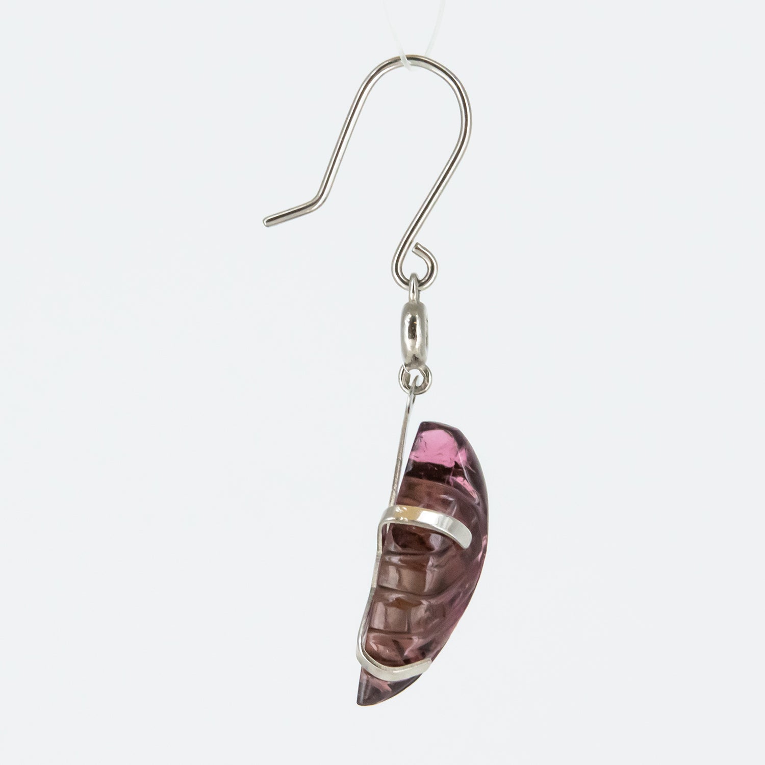 Pendientes de oro blanco 18 kt. con diamantes y turmalinas talladas a mano