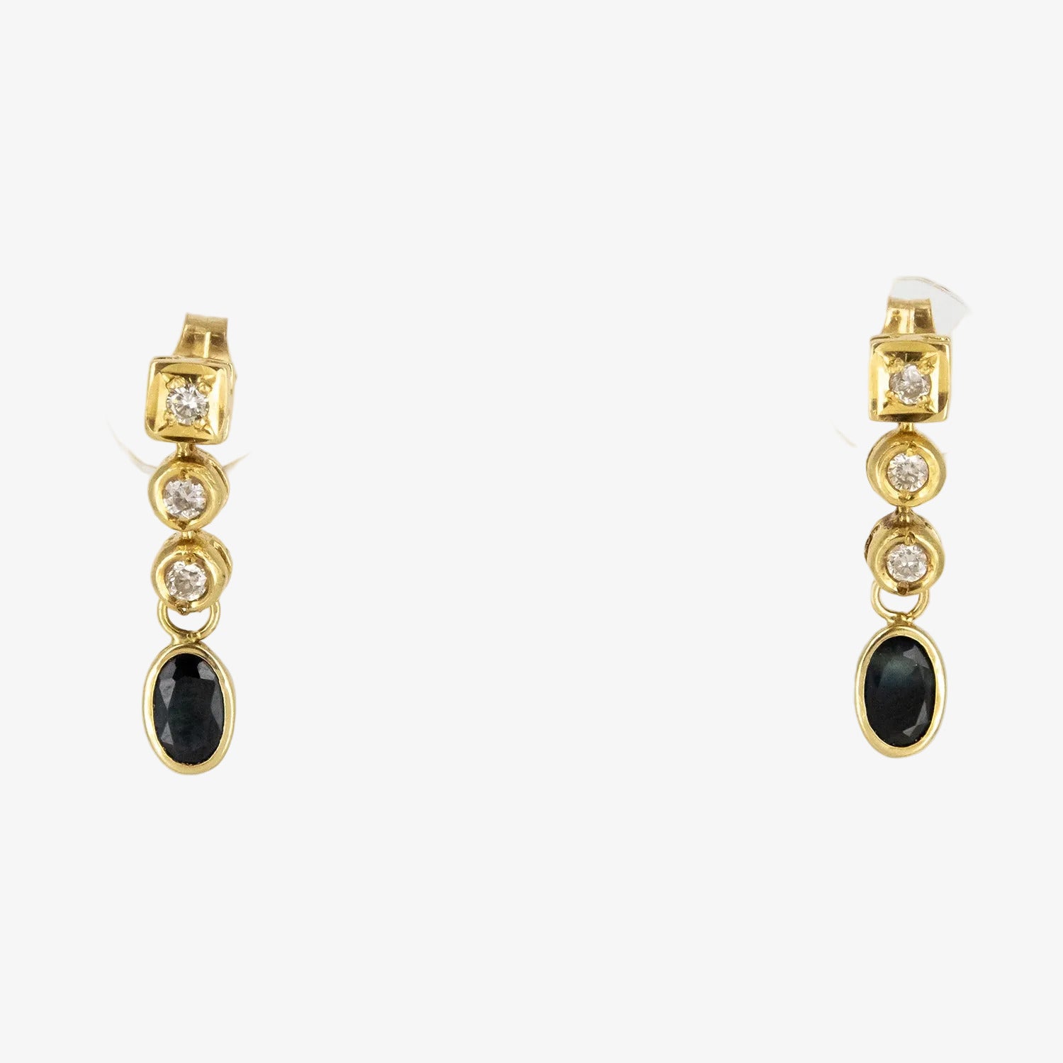 Pendientes de oro 18 kt. con diamantes talla brillante y zafiros tallados