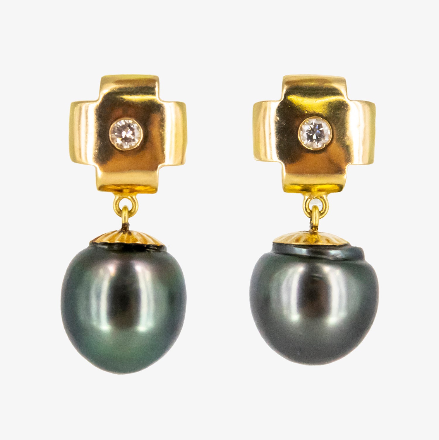 Pendientes de oro 18 kt. con diamantes talla brillante y perlas de Tahití
