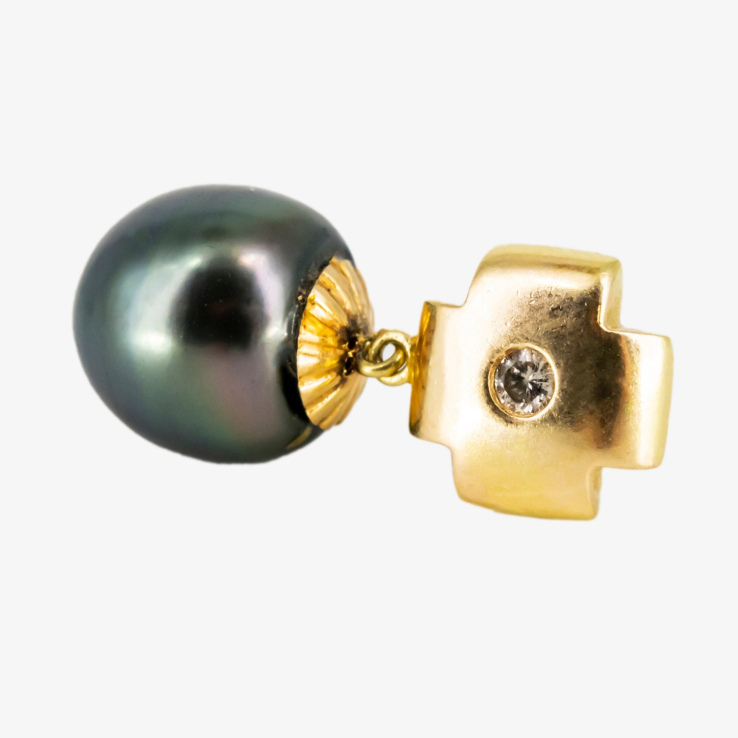 Pendientes de oro 18 kt. con diamantes talla brillante y perlas de Tahití
