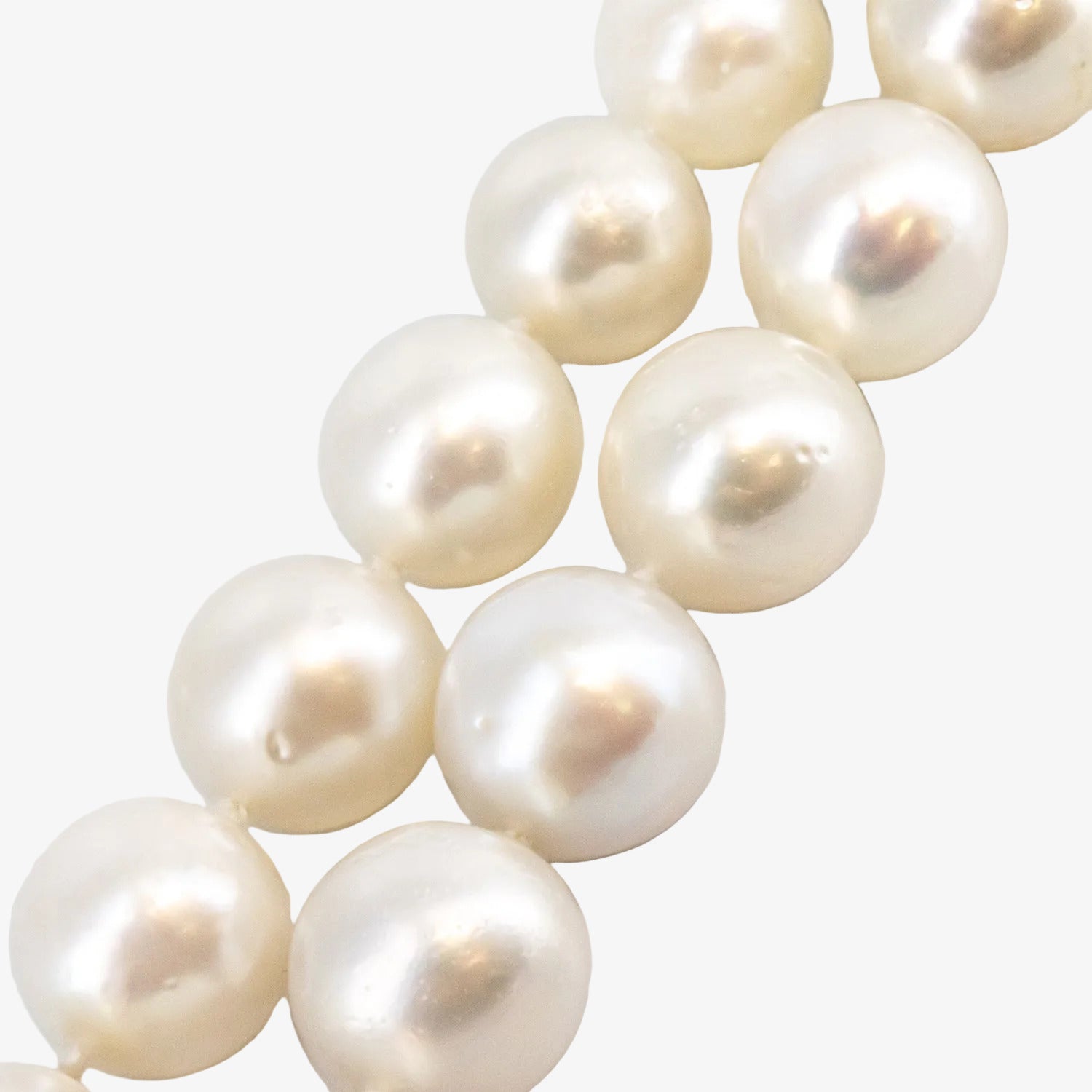 Collar de perlas australianas con broche de oro blanco de 18 kt.